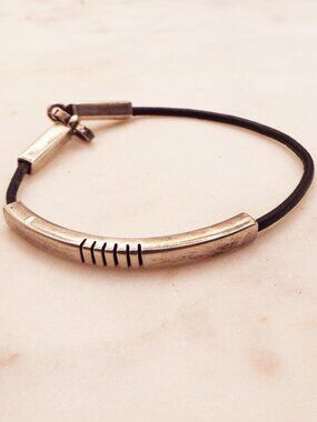 MINIMALIST STERLING SQUARED TUBES BLACK LEATHER CORD BRACELET L